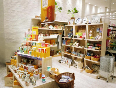 家居裝飾用品店的特色裝修之道 從空間體驗(yàn)到品牌靈魂